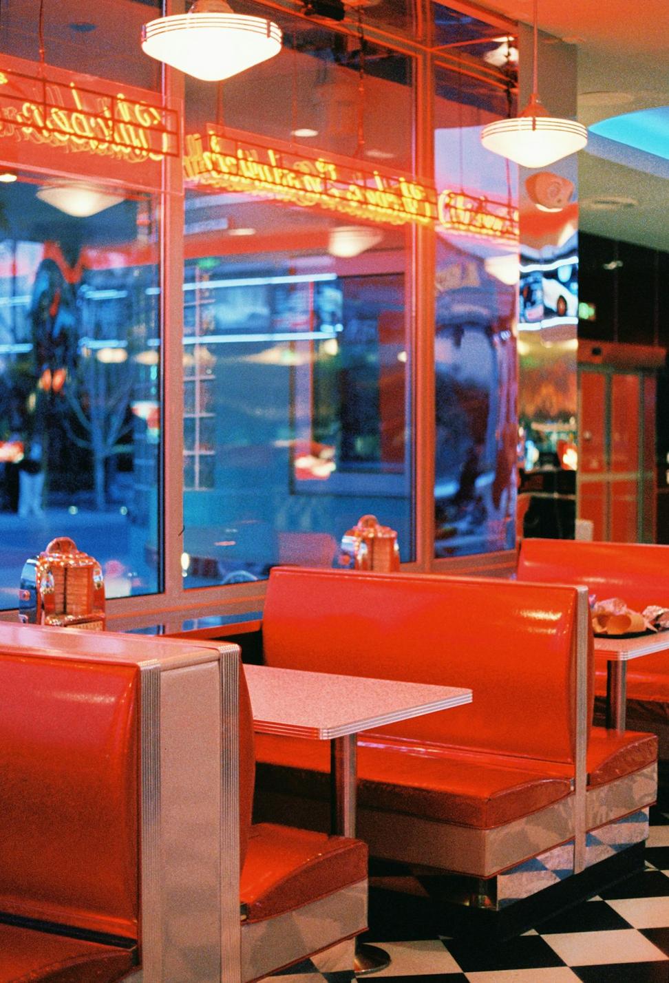 Fusion Restaurant & Bar
