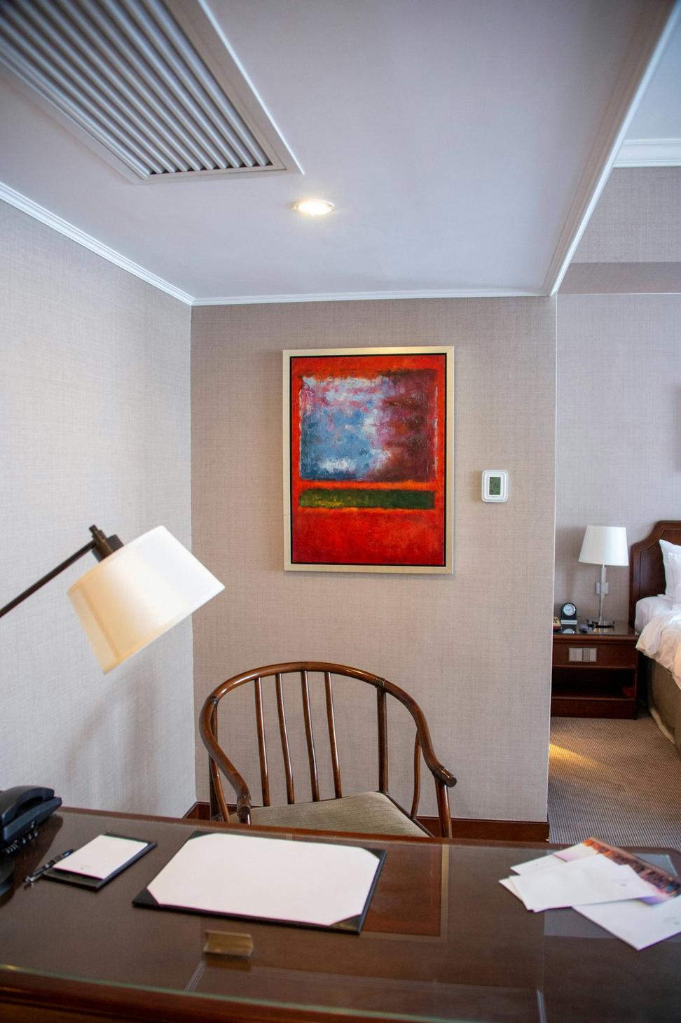 Executive Corner Suite